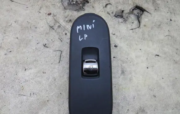 Mini One - Cooper F56 F55 Quarter vent window switch 7322645