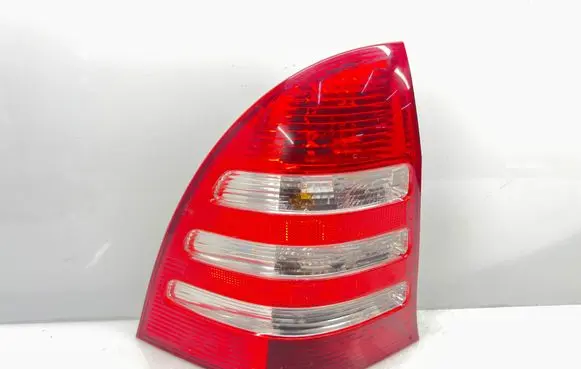 Mercedes-Benz C W203 Rear/tail lights A2038201164