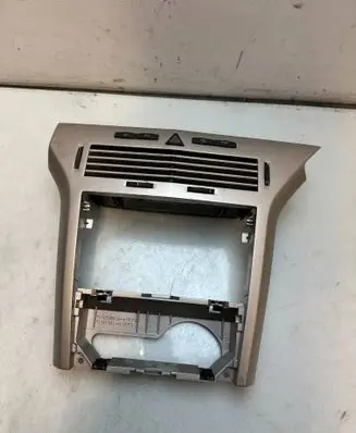 Opel Astra H Hazard light switch 13100120XQ