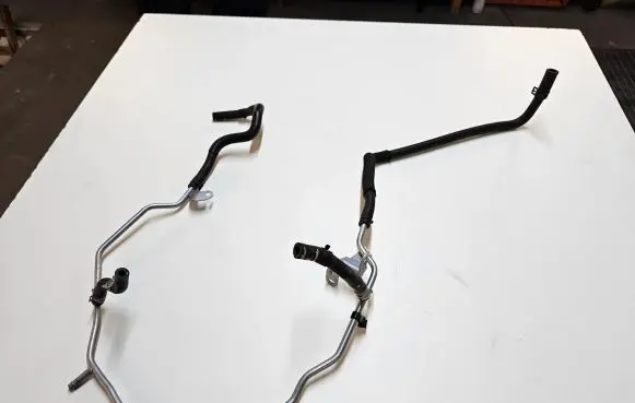 Volkswagen Tiguan Allspace Engine coolant pipe/hose 06K121075BA 5QN122101AB 06K121051M