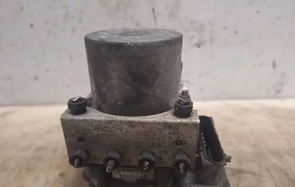 Nissan Almera Tino ABS Pump 47660BU700 04101442944 0265231412