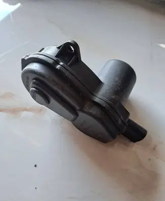 Audi A4 S4 B8 8K Rear brake caliper 32335478