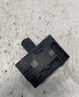 Skoda Octavia Mk3 (5E) Door control unit/module 5Q4959393B 7392910400