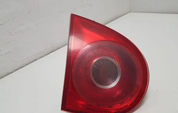 Volkswagen Golf V Tailgate rear/tail lights 1K6945093G 89032904