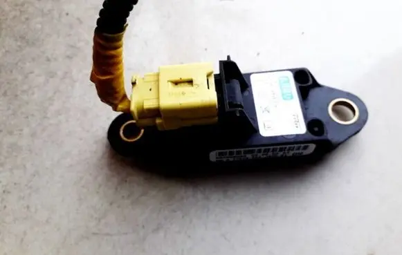 Honda Accord Airbag deployment crash/impact sensor 77970seaj820m1 77970-sea-j820-m1