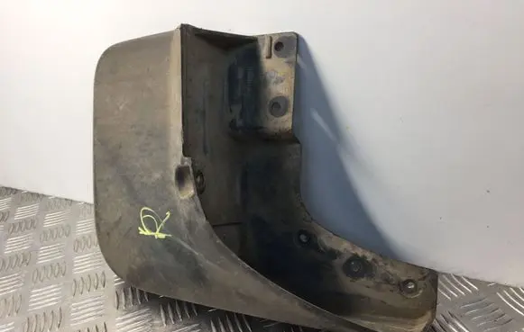 Mitsubishi L200 Rear mudguard MN117452 MN117452RR