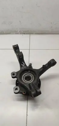 Peugeot 208 II Front wheel hub spindle knuckle