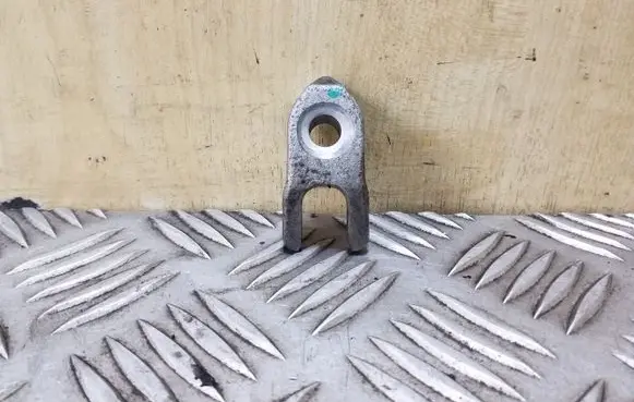 Opel Antara Fuel Injector clamp holder