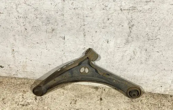 Mitsubishi Outlander Front lower control arm/wishbone