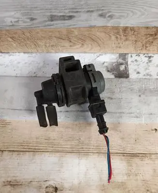 Nissan Note (E11) Turbo solenoid valve