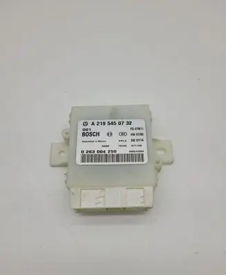 Mercedes-Benz CLS C219 Parking PDC control unit/module A2195450732 0263004250