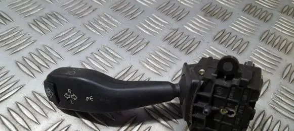 BMW 3 E46 Indicator stalk 8363668 01104010