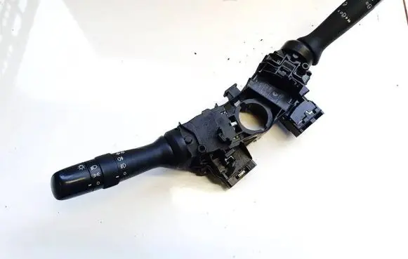 Toyota Urban Cruiser (XP110) Wiper turn signal indicator stalk/switch 52171 17f100