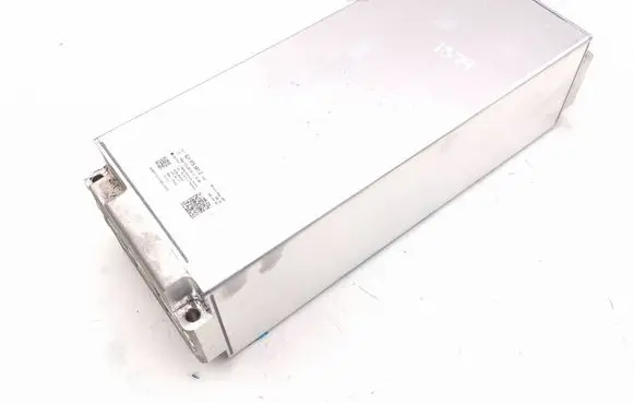 Porsche Taycan 9J1 Hybrid / Electric Car Battery Cell 9J1915591C