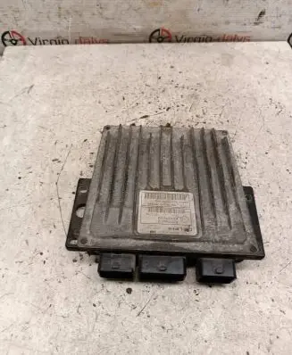 Renault Scenic II - Grand scenic II Engine control unit/module 8200374152 R0410B024B 8200334419