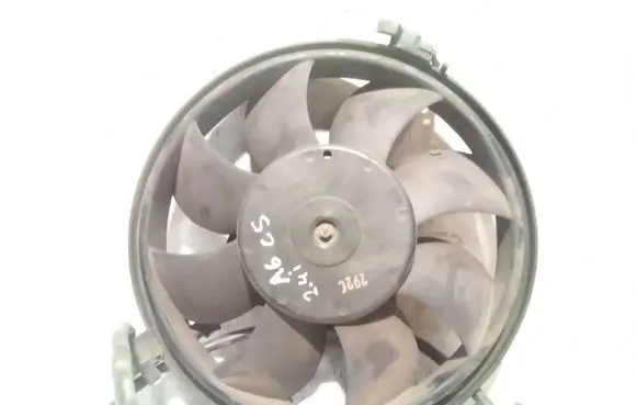 Audi A6 S6 C5 4B Electric radiator cooling fan