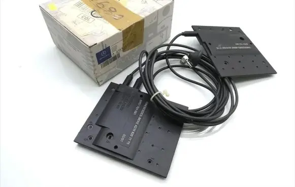 Mercedes-Benz CLK AMG A208 C208 Radio antenna A2108201775