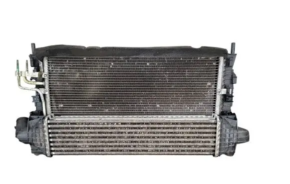 Ford Focus C-MAX Radiator set 3M5H8005TL 3M5H9L440AE