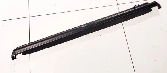Parcel shelf