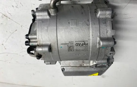 Volvo XC40 Electric car motor 32257268