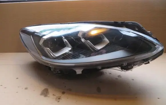 Ford Kuga III Headlight/headlamp LV4B-13E016-AP