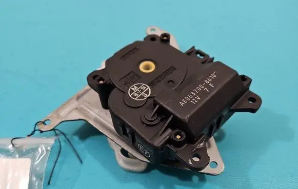 A/C air flow flap actuator/motor