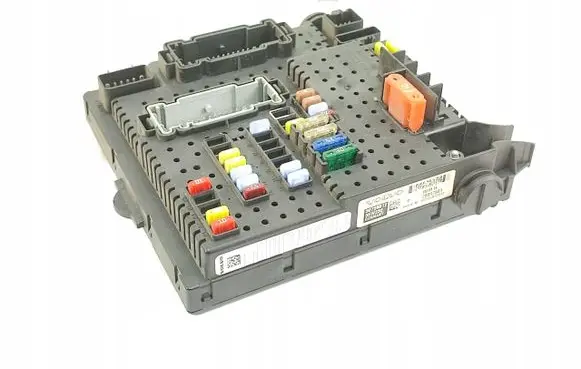 Volvo XC90 BSM Control unit 28017881