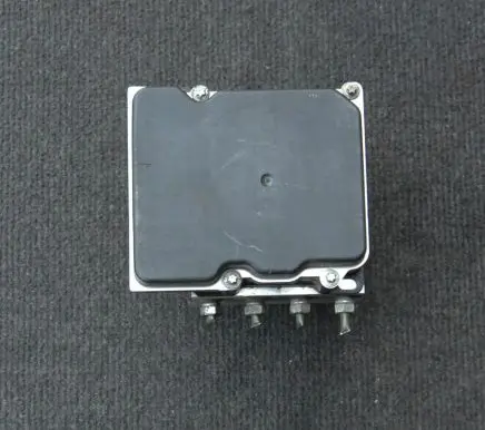 Toyota Avensis T270 ABS Pump 4454005120 0265951833
