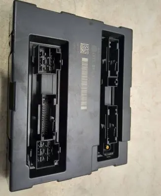 Audi A4 S4 B8 8K Comfort/convenience module 8K0907064CC 5DK00991833