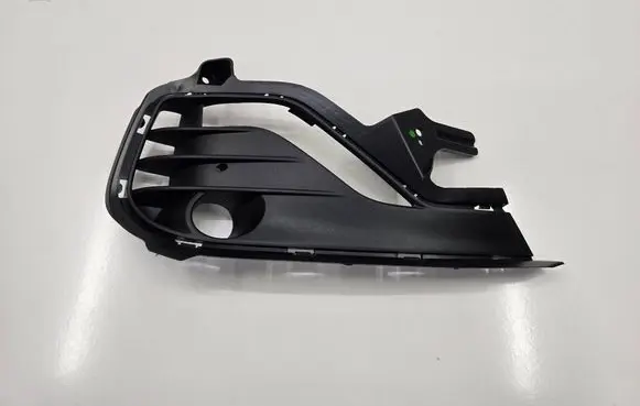 Hyundai i30 Front bumper lower grill 86564G4AE0