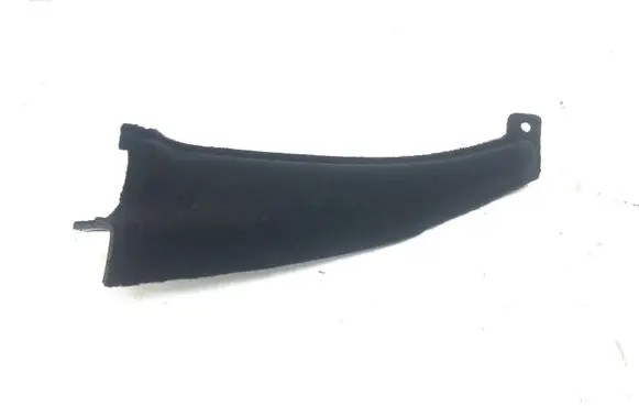 Mercedes-Benz C W204 (D)pillar trim (top) A2046903225