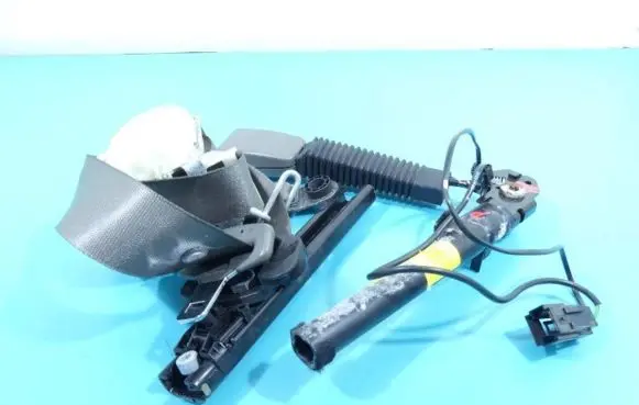 Jaguar XF X250 Front seatbelt AW93-611C46-AA IMPRK1267637