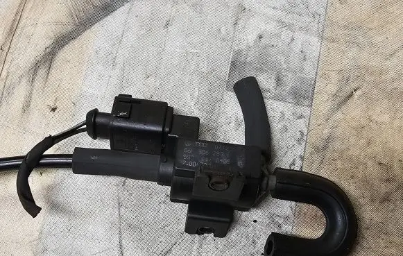 Volkswagen Crafter Turbo solenoid valve 06F906283F 70047001 59001170405