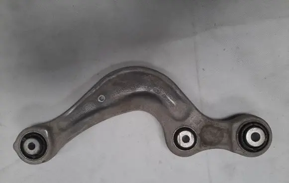 Audi Q7 4M Rear control arm 4M0505361G