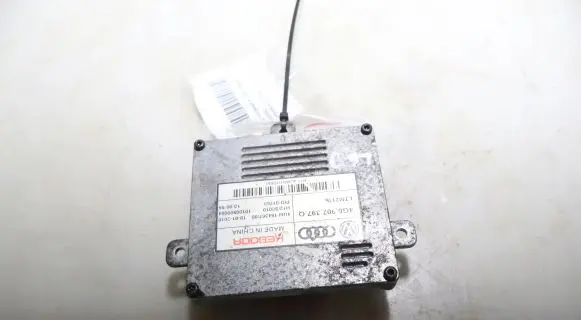 Skoda Superb B8 (3V) Voltage converter/converter module 