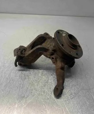 Volkswagen Touran I Front wheel hub spindle knuckle 1K0407255A