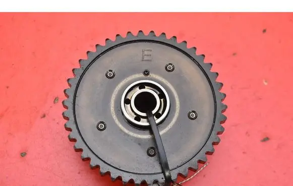 BMW 7 F01 F02 F03 F04 Crankshaft pulley 13610513DE