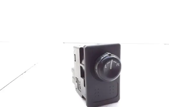 Nissan Almera Wing mirror switch