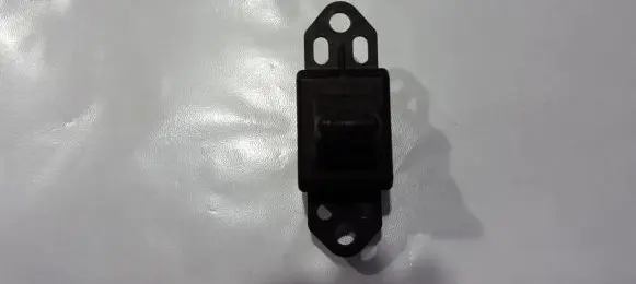 Chrysler Voyager Electric window control switch 04685727ab 1204a2