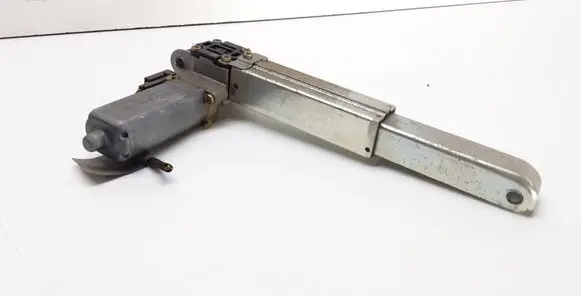 BMW 7 E65 E66 Seat adjustment motor 0390201953