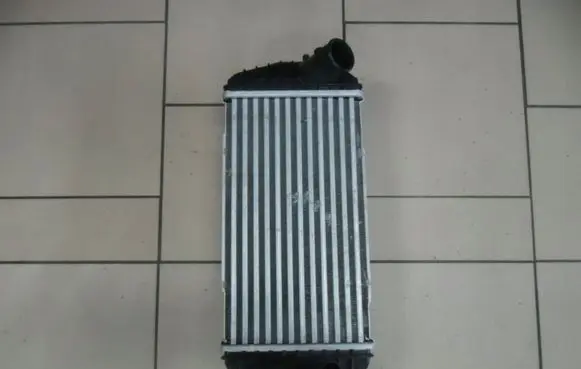 Hyundai i40 Intercooler radiator 28270