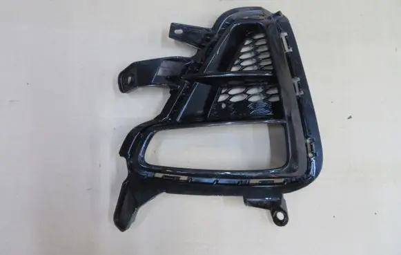 KIA Ceed Front bumper lower grill