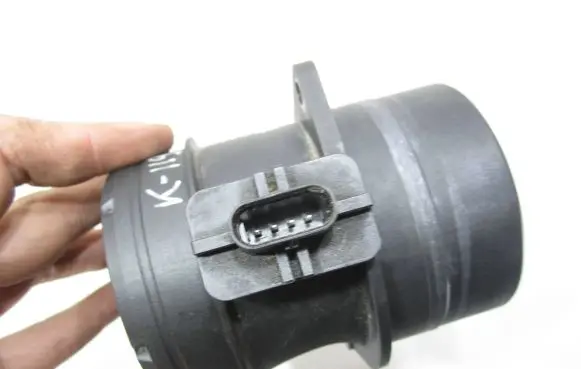 Volkswagen Tiguan Mass air flow meter 03L906461A 0281002956 365869123