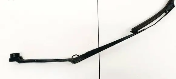 Subaru Impreza III Front wiper blade arm