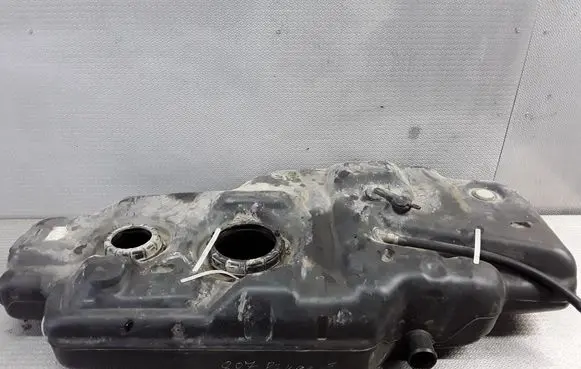 Peugeot 807 Fuel tank 