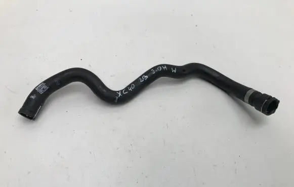 Volvo XC40 Engine coolant pipe/hose 32249650
