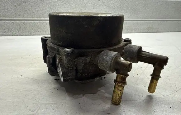 Land Rover Range Rover Sport L494 Vacuum pump 9H2Q2A451BD