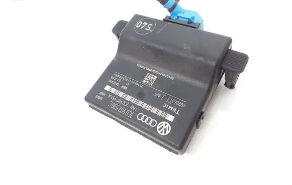 Volkswagen PASSAT B6 Gateway control module 3C0907530C 3C0907951A