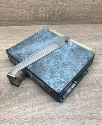 Volvo 850 Engine control unit/module ECU P1275430 S103955404C