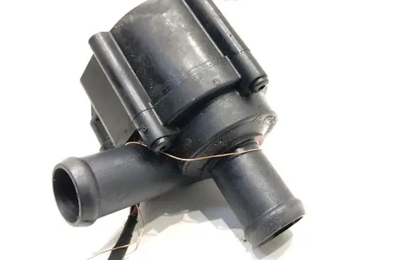 Audi A8 S8 D4 4H Oil filter mounting bracket 059121012A